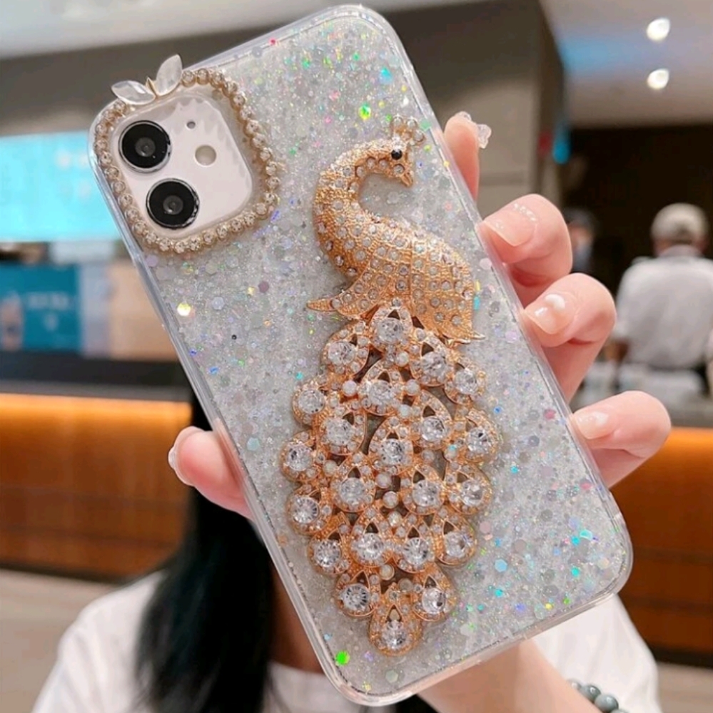 Rhinestone Peacock Decor Phone Case Compatible With iPhone 14 pro